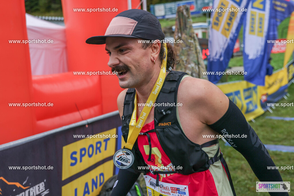 007A3334 | Rund um das Thema Sport-Event-Fotografie & individuelle Teilnehmerfotos. Jeder Teilnehmer wird fotografiert.
