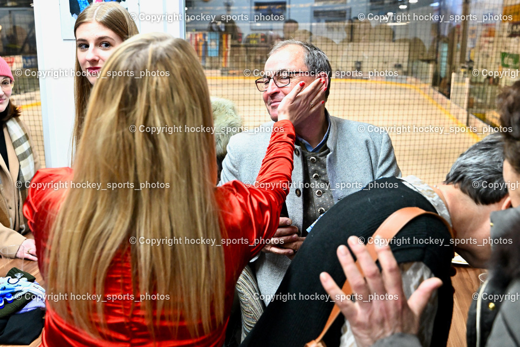 ESC Soccerzone Steindorf 50 Jahr Feier 26.2.2023 | Schlagerstar Melanie Payer, Bürgermeister Steindorf Georg Kavalar