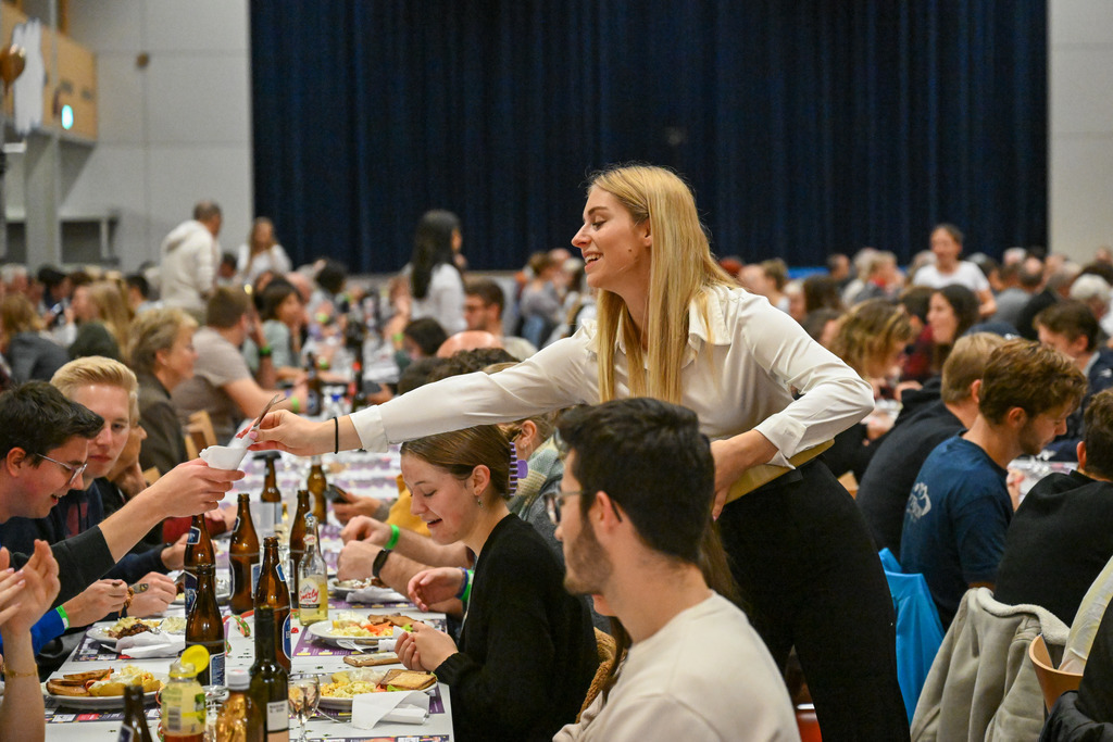 18. November 2022 - Abendundunterhaltung TV/DTV Neftenbach | 18. November 2022 / MZH Auenrain, Neftenbach
Abendundunterhaltung TV/DTV Neftenbach
Motto: Klick zum Glück
Bild: Sportfotografie Markus Aeschimann | www.markus-aeschimann.ch - Realisiert mit Pictrs.com