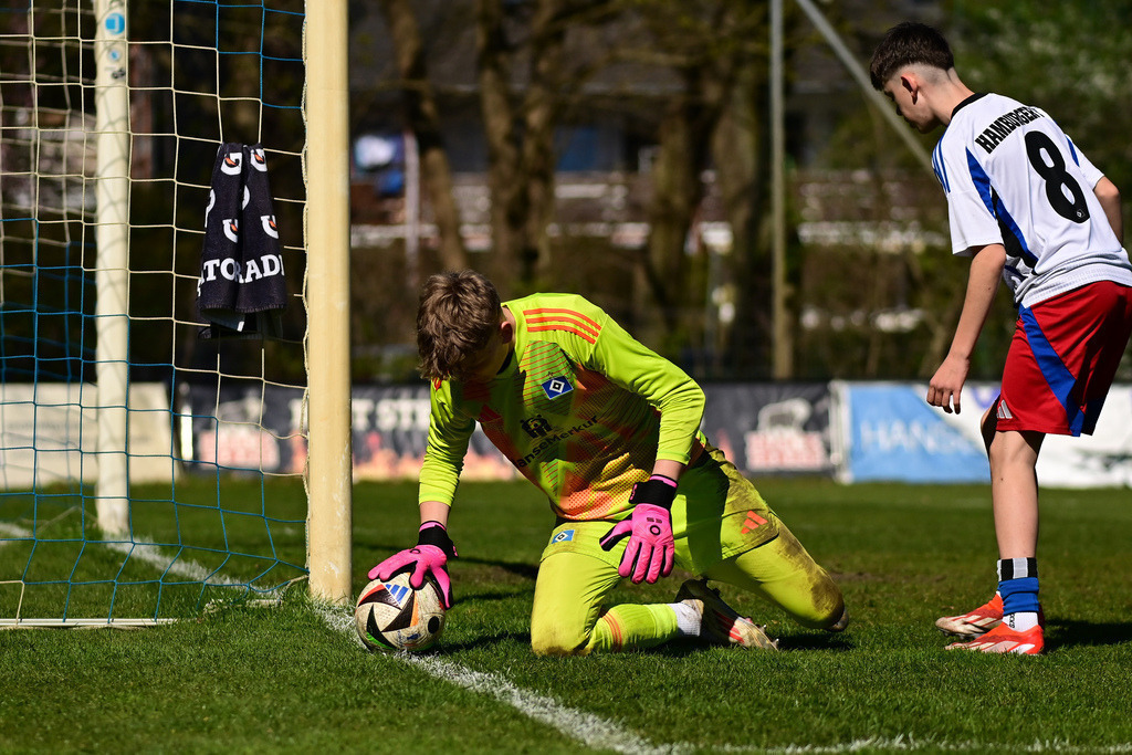 Fußball I Junioren I Saison 2024-2025 I Regionalliga I 22. Spieltag I Hamburger SV - SV Meppen | Der Sportfotograf. - Realisiert mit Pictrs.com