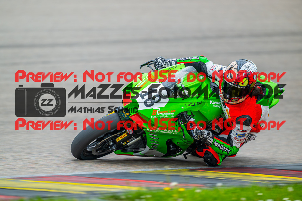 MaZZes_FotoMatrix_240504_6007705_3473 | STK1000