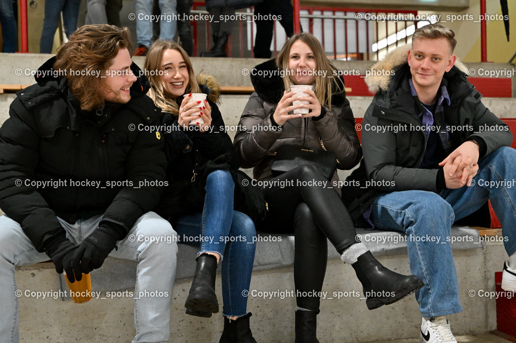 Z9B_1404.JPG | Besucher Eishalle Spittal an der Drau, EC Hornets Spittal vs. ESC Steindorf 23.2.2024, EC Hornets Spittal vs. ESC Steindorf 23.2.2024 am 23.02.2024 in Spittal an der Drau (Eissportzentrum Spittal), Austria, (Photo by Bernd Stefan)