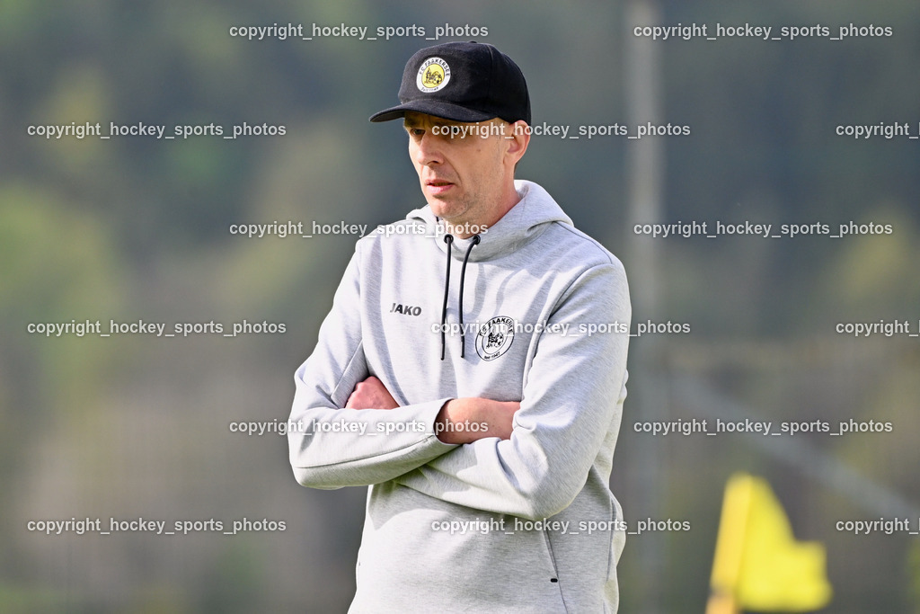 FC Faakersee vs. FC Dölsach | Headcoach FC Faakersee Robert Samonig, FC Faakersee vs. FC Dölsach, FC Faakersee vs. FC Dölsach am 20.04.2025 in Finkenstein (Sportplatz Finkenstein), Austria, (Photo by Bernd Stefan)