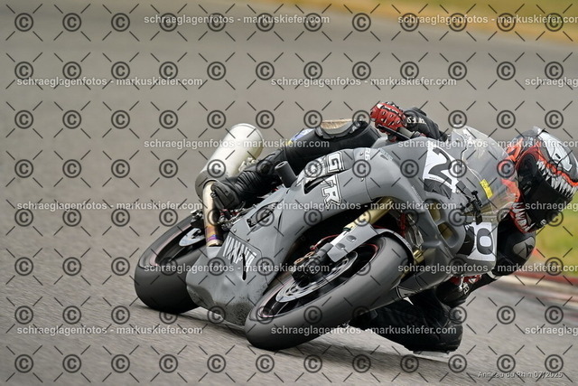 25bt05-0326 | markuskiefer.com - Realisiert mit Pictrs.com