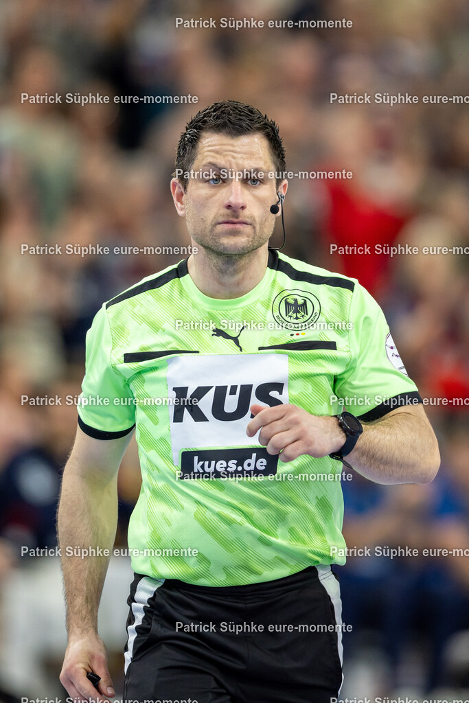 Handball I Herren I Daikin HBL I Saison 2024-2025 I 23. Spieltag I SG Flensburg-Handewitt - THW Kiel | Handball: Bundesliga, SG Flensburg-Handewitt - THW Kiel, 23. Spieltag, GP JOULE ArenaSchiedsrichter 