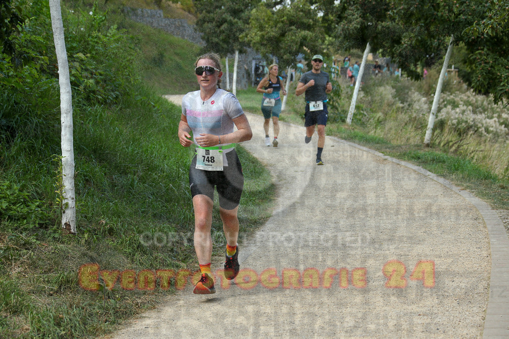 250824_1434_EX1_6693 | Sportfotografie im Rhein-Sieg Kreis, Köln, Bonn, NRW, Rheinland Pfalz, Hessen, etc. Unser Tätigkeitsfeld umfasst den Laufsport vom Volkslauf über den Marathon, Duathlon, Triathon bis zum Ultralauf wie Kölnpfad Ultra oder Schindertrail.