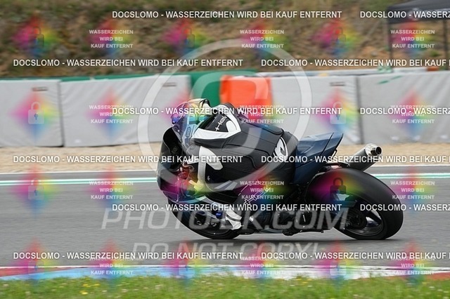 2025_08_01_PBK_12238 | Sportfotografie; SlowMotion; Video; Rennstrecke; Hafeneger; RSE; Speer; Trackday; Motorsportarena; Hockenheimring; Brno; Most; Barcelona; Valencia, Benny; Kaetzmer;