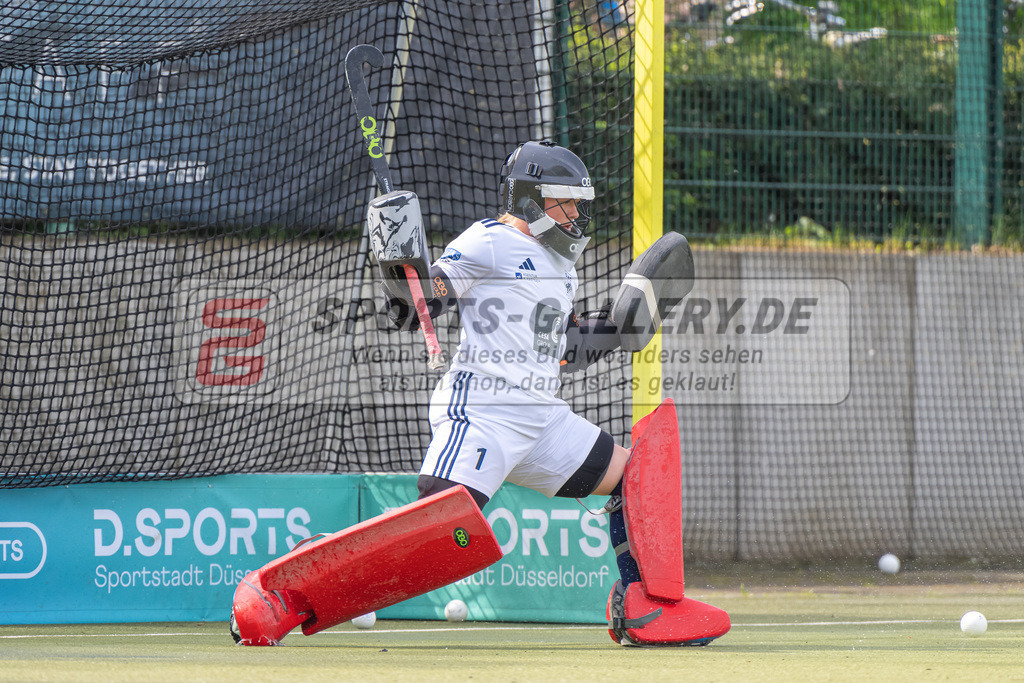 HK_20240413_100221 | 1. Bundesliga Hockey Damen Düsseldorfer HC - Zehlendorfer Wespen am 13.4.2024 DHC, Düsseldorf , Femke Jovy ( Torfrau Düsseldorfer HC #1 )