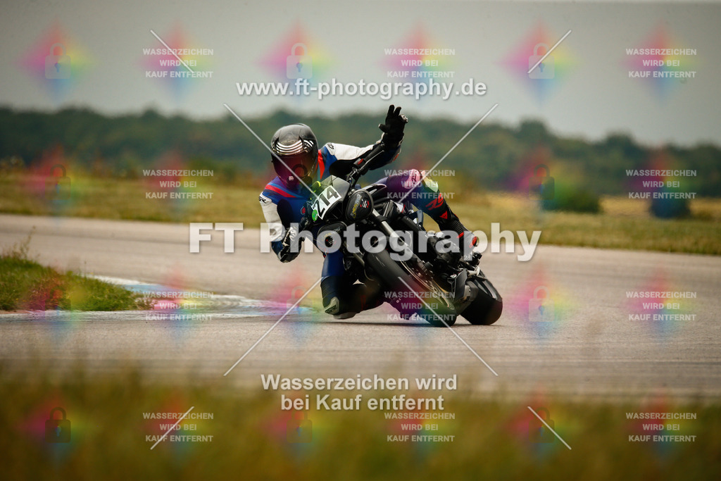 _MOT7484 | Hier findet Ihr Bilder von Touristenfahrten auf der Nürburgring Nordschleife oder von anderen Veranstaltungen die ich besucht habe. Viel Spass beim Durch Schauen 