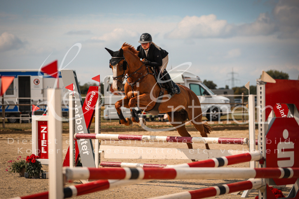 24.FrSpA00008 | Leoni Ertmer Photography - Realisiert mit Pictrs.com