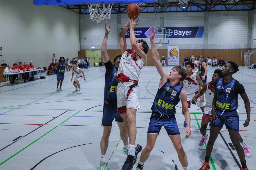 NBBL BAYER GIANTS vs EWE Baskets Juniors Oldenburg-73 | Fotos von Basketballspielen aus dem Raum NRW fotografiert von Gero Mueller-Laschet und Daniel Schaefer - Realisiert mit Pictrs.com