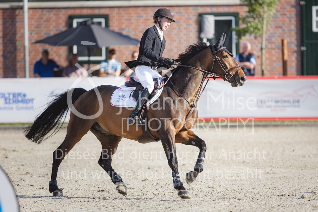 CSI2* - Internationale Springprüfung mit Siegerrunde (1,45 m)  Große / Big Tour | CSI2* - Internationale Springprüfung mit Siegerrunde (1,45 m) 
Große / Big Tour