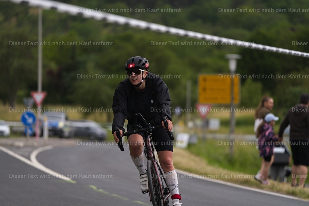 triathlon_wuerzburg_r_2026_06_14-859 | Shop für Fotos von Sportevents z.B. Obstacle Course Racing, OCR, Triathlon, Trail Run und MTB - Realisiert mit Pictrs.com