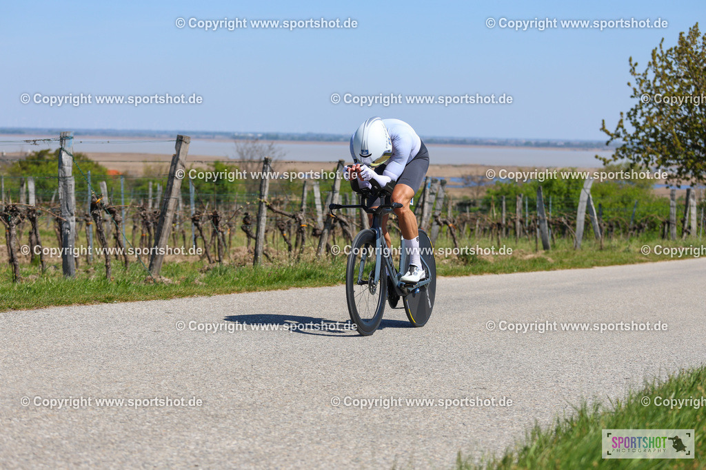 Neusiedlersee Radmarathon 2026 | @sportshot_your_pictrs #yourpictures#roadtowm2029 #nrm #neusiedlerseeradmarathon #neusiedlersee #neusiedlerseetourismus #burgenland #mörbisch #nrm26 #burgenlandtourismus #voglundco #poweredbyburgenlandtourismus #radsport #rad #marathon #ucigranfondo #visitburgenland #ucigranfondoworldseries