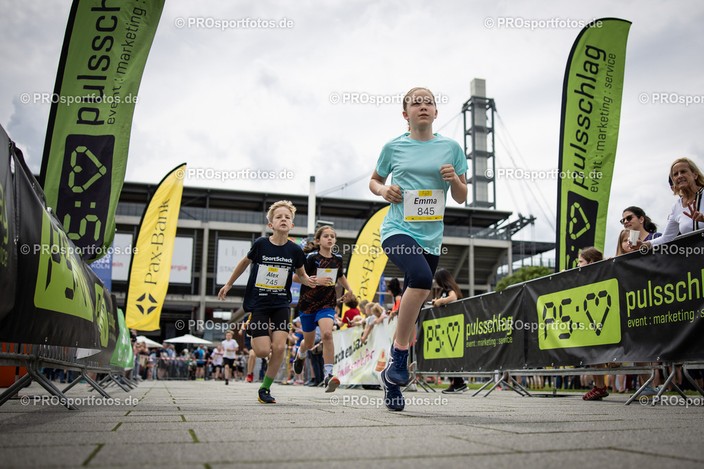 Stadionlauf Köln, 26.05.2024 | Impressionen von Stadionlauf Köln am 26.05.2024 rund um das RheinEnergie-Stadion in Koeln-Müngersdorf.
