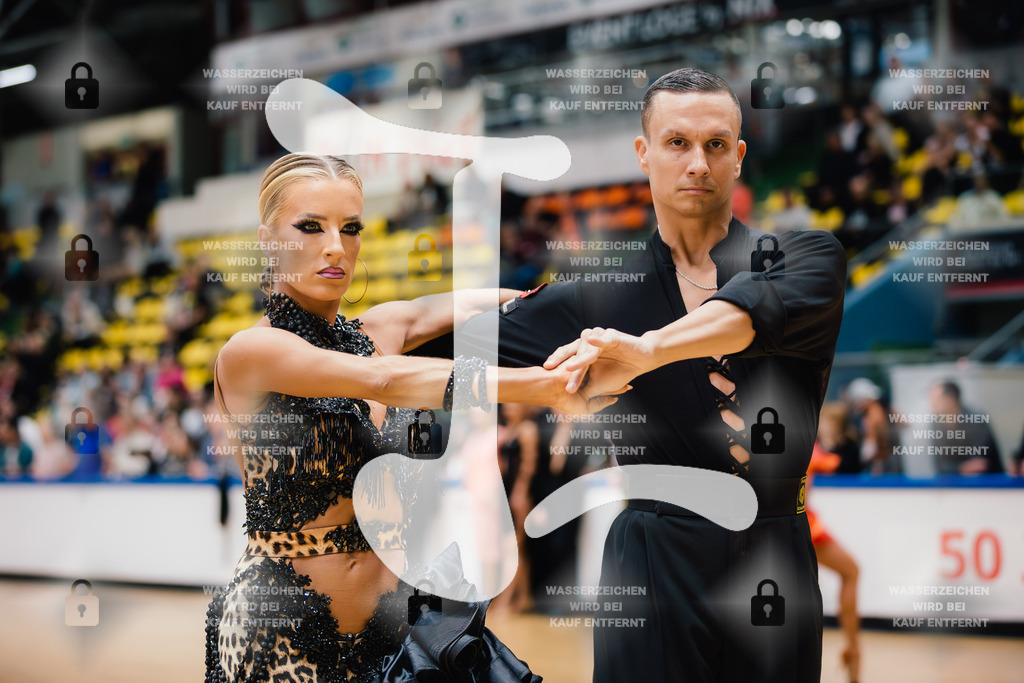 Hessen Tanzt WDSF International Open Latin 1st (17) Artur Balandin _ Anna Salita (T.T.C. Rot-Weiß-Silber Bochum)-2025-05-18-3814 | Webshop for digital downloads and prints of dance sport, event & show photographer Julian Link - Realisiert mit Pictrs.com