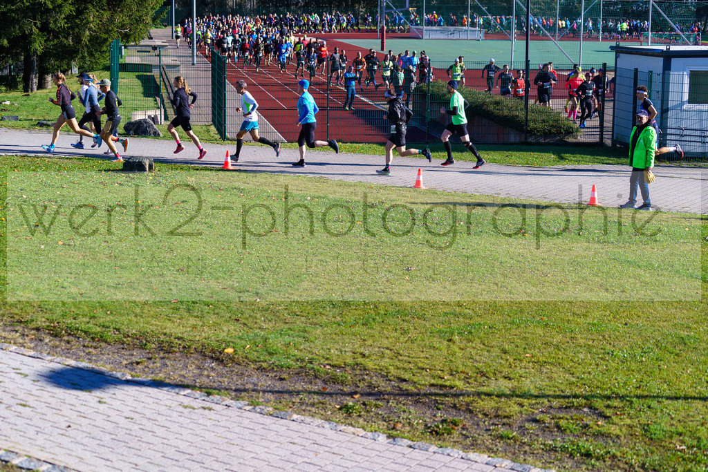 Herbstlauf 2024 | Rennsteig-Herbstlauf von Neuhaus am Rennweg nach Masserberg am 6. Oktober 2024