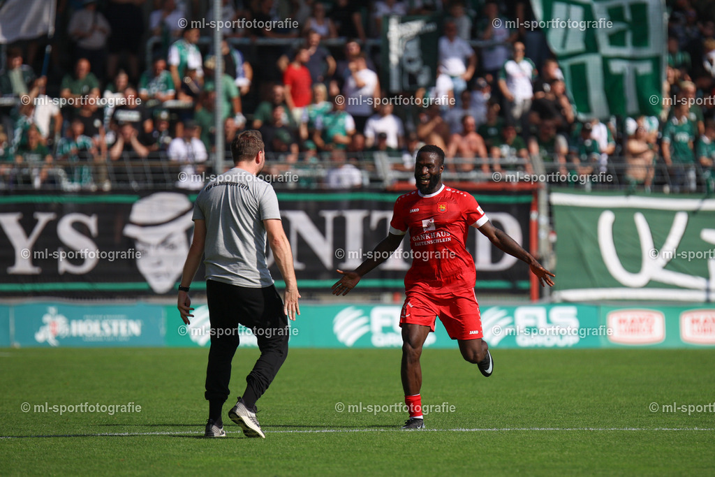 Fußball I Herren I Saison 2025/2026 I Regionalliga Nord I 10. Spieltag I VfB Lübeck - FSV Schöningen | ml-sportfotografie - Realisiert mit Pictrs.com