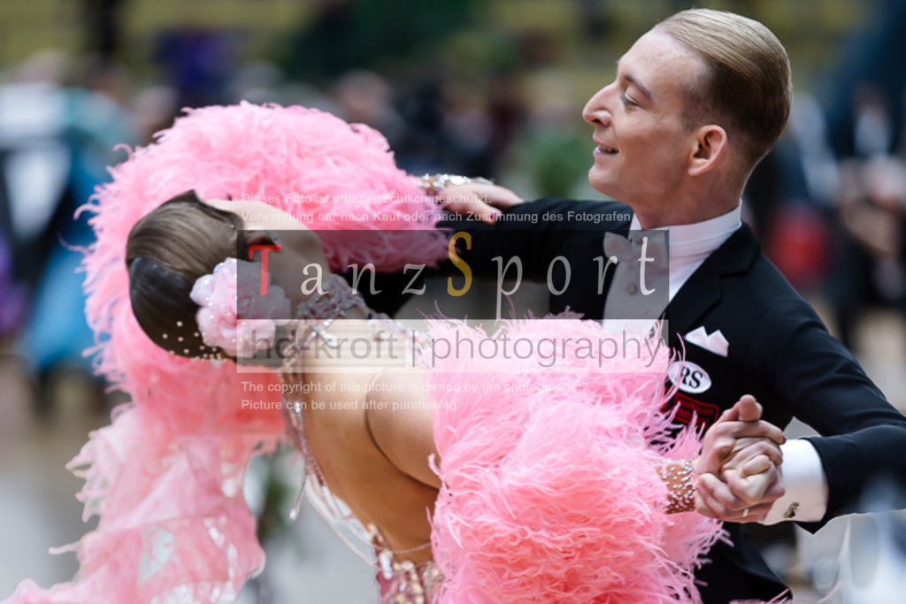 20250517_HessenTanzt_WDSF_IntOpen_Std_1016 | Tanzsportbilder, Standardtanz, Lateintanz, WDSF, DTV, LTVB, dancecomp, goc, hessen tanzt, blaues band der spree, walzer, tango, wiener walzer, slowfox, quickstepp, samba, rumba, cha-cha-cha, paso doble. jive, hd-kroft photography, turniertanzsport