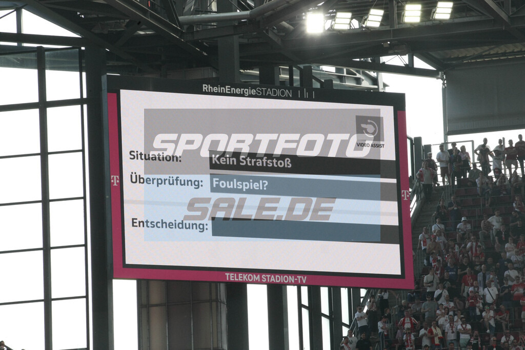 1. FC Köln - Union Berlin | VAR - © Sportfoto-Sale (MK) - Realisiert mit Pictrs.com