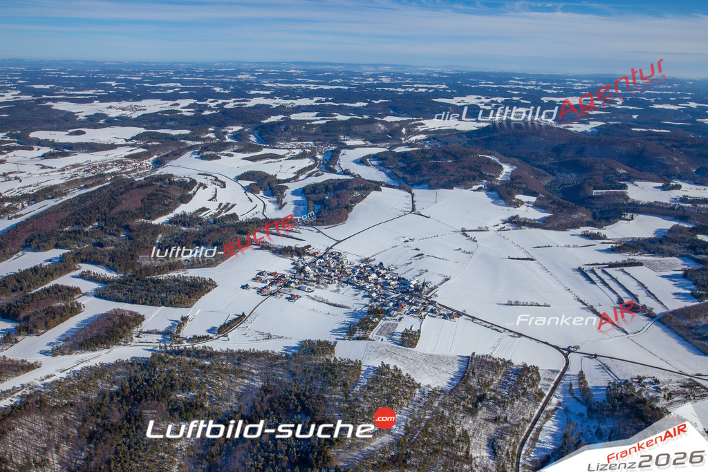 Die Luftbildaufnahme Teuchatz - Heiligenstadt wurde 2019 mittels Flugzeug (keine Drohne) erstellt. Perfekte Schärfe und Druck- Ergebnisse- Garantiert!