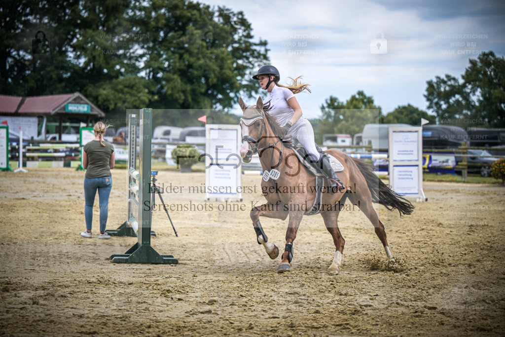 DOS_5265 | Entdecke hochwertige Reitturnierfotos von Foto Oger. Professionell, emotional und authentisch – jetzt Lieblingsmomente im Shop bestellen. - Realisiert mit Pictrs.com