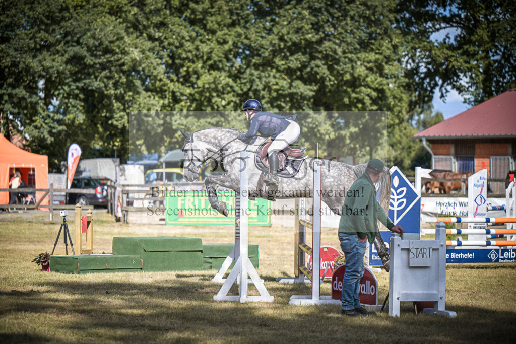 DOS_0835 | Entdecke hochwertige Reitturnierfotos von Foto Oger. Professionell, emotional und authentisch – jetzt Lieblingsmomente im Shop bestellen.Deutschlandweite Turnierfotografie. - Realisiert mit Pictrs.com