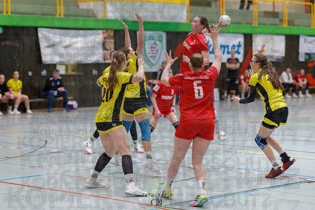 Hessenmeisterschaft wJC - Finale; HSG Kleenheim - HSG Weiterstadt/ Braunsh.Worf. | Hessenmeisterschaft wJC - Finale; HSG Kleenheim - HSG Weiterstadt/ Braunsh.Worf. am 22.03.2025 in Biedenkopf (Sporthalle Lahntalschule)Photo © 2025 - Jörg Heinrich - Realisiert mit Pictrs.com