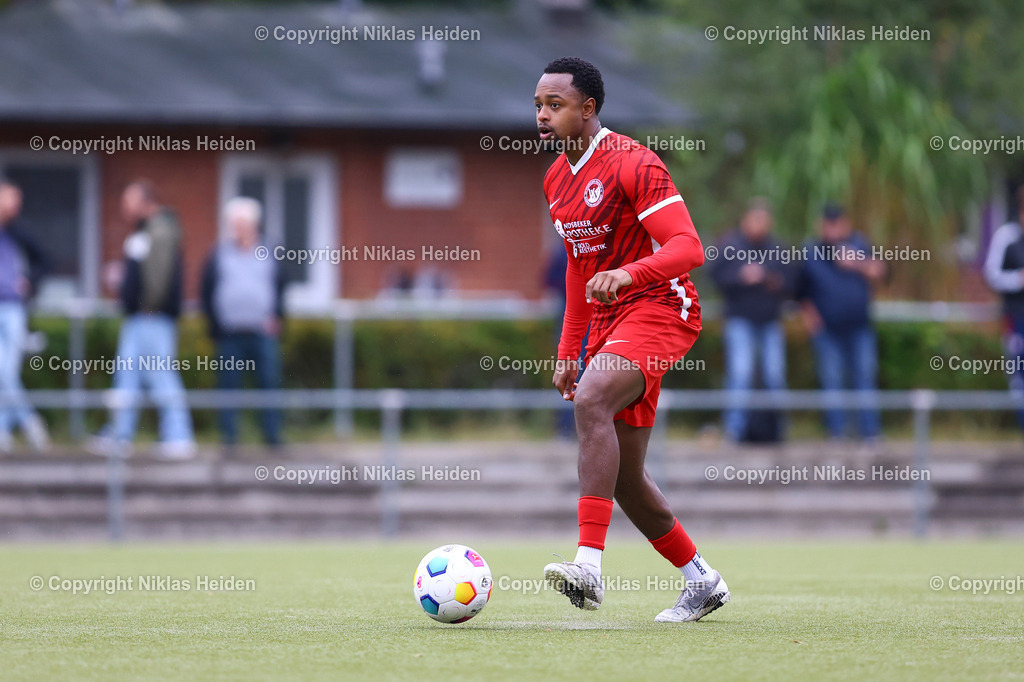 NH_HEBC_SCVWBillstedt_OberligaHamburg_12102025 | #21 Eudel Silva Monteiro (SC Vorwärts Wacker Billstedt)Fußball I Herren I Gamesright Oberliga Hamburg I Saison 2025-2026  I 12. Spieltag I HEBC - SC Vorwärts Wacker Billstedt I 12.10.2025 I Reinmüllerplatz