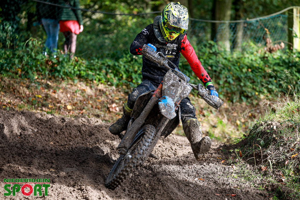 OpenTrack2024_Samstag_229 | Bildergalerie von Sport-Ereignissen aber auch von weiteren spannenden Dingen - nicht nur vom Niederrhein. In Anlehnung an den bekannten Spruch von Hanns Dieter Hüsch heißt das Motto: "Niederrhein ist überall".  - Realisiert mit Pictrs.com