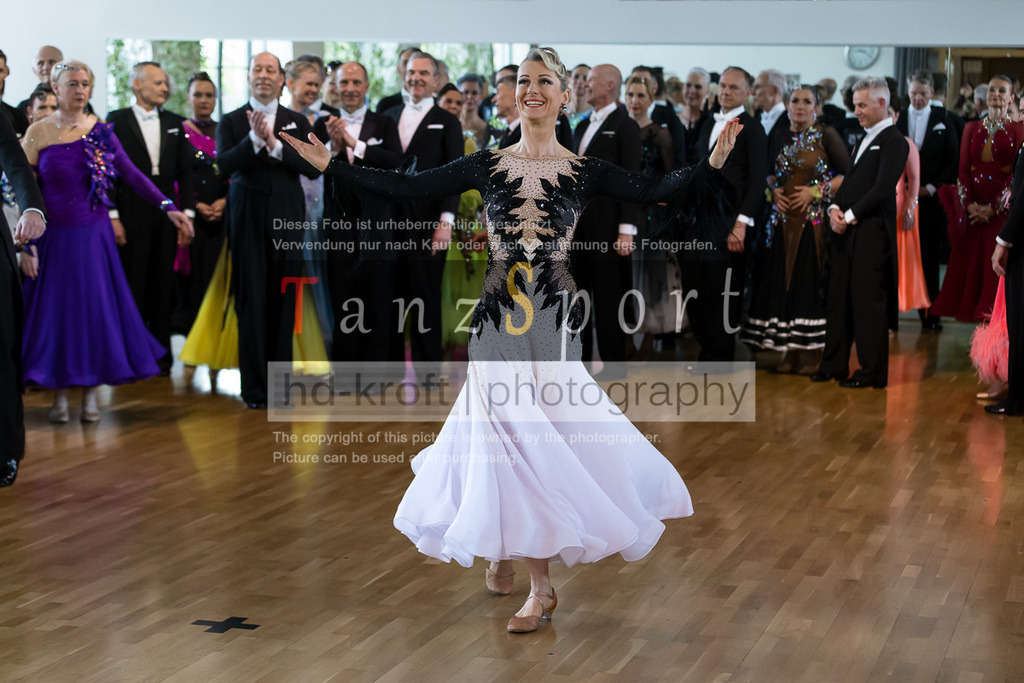 20240525_RL-Masters3-Std_5320 | Tanzsportbilder, Standardtanz, Lateintanz, WDSF, DTV, LTVB, dancecomp, goc, hessen tanzt, blaues band der spree, walzer, tango, wiener walzer, slowfox, quickstepp, samba, rumba, cha-cha-cha, paso doble. jive, hd-kroft photography, turniertanzsport
