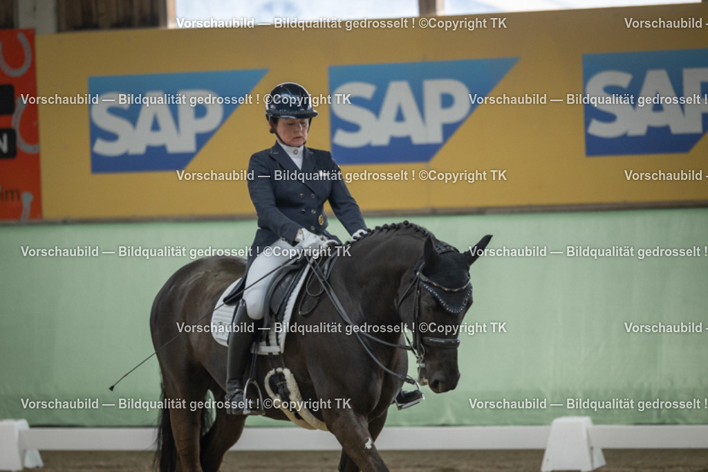 _D5A6845 | Emotionale Pferde- & People-Fotografie rund um Heidelberg, Leimen & Umgebung. Natürliche Fotos von Pferd, Mensch & Familie. Jetzt Termin sichern!