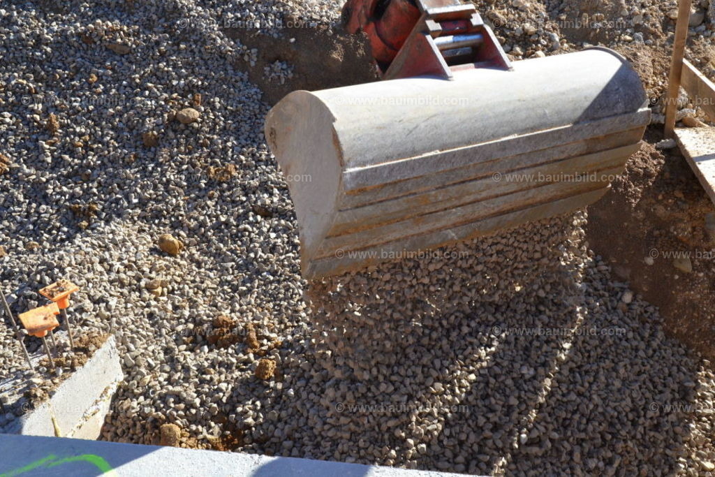 bib-lg02-erdarbeiten-0173 | Nach LV-Leistungsgruppen sortierte Detailfotos über den Bau eines Hauses. Alle Hausbau-Bilder direkt vom Urheber und Autor der Website Haus-Selber-Bauen.com