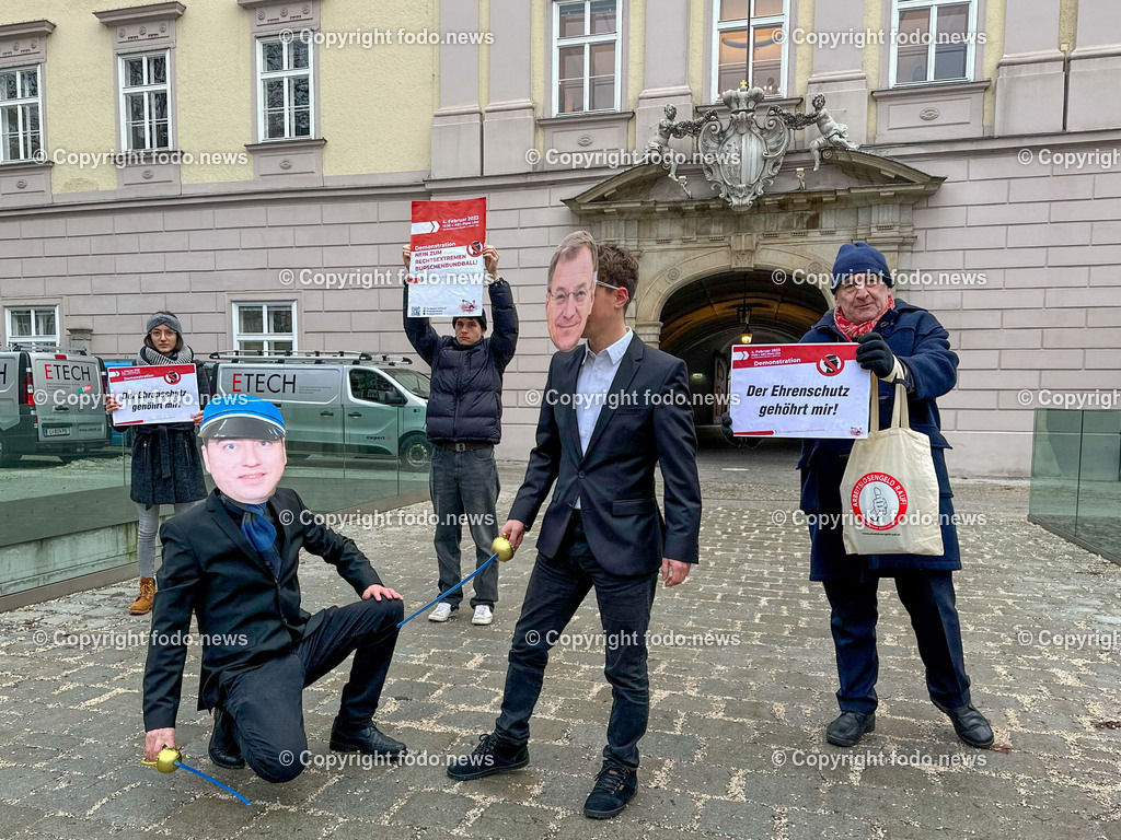 Medienkundgebung Linz gegen rechts_ gegen Burschenbundball_ 24.01.2023-16 | 24.01.2023, Linz, AUT, Medienkundgebung Linz gegen rechts, gegen Burschenbundball im Bild Kundgebungsteilnehmer