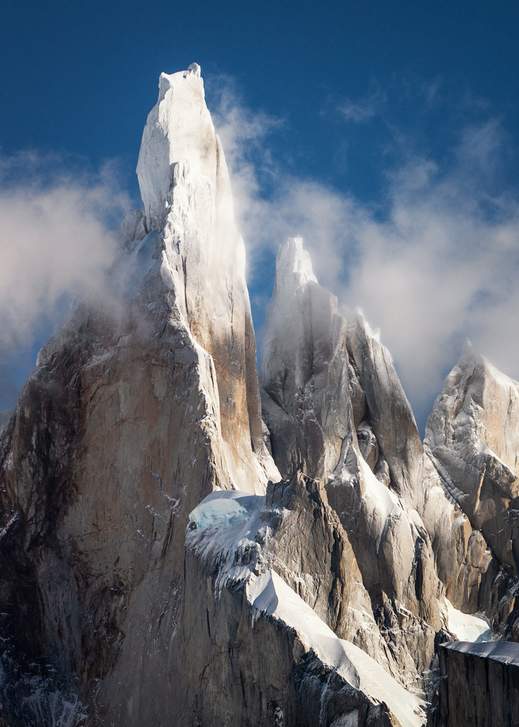 A rough Edge | tobiasneyer - Realisiert mit Pictrs.com