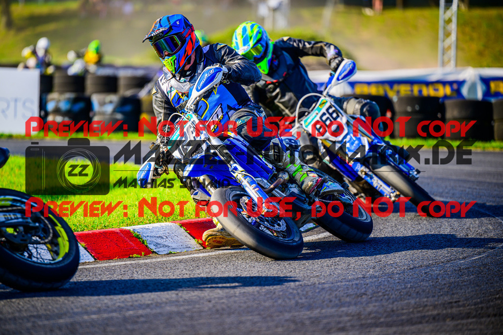 MaZZes_FotoMatrix_240511_6021986_8899 | UE40