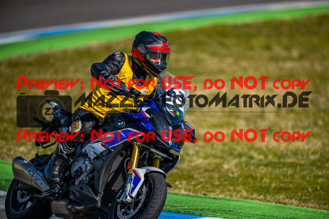 MaZZes_FotoMatrix_230311_6999 | STREET