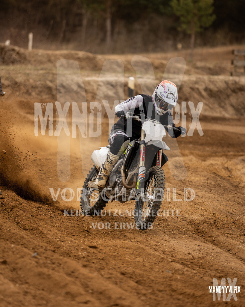 866A1125 | mxndyyvipix