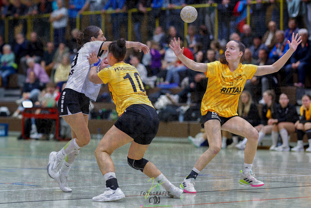 Frauen Oberliga Mitte (HHV); HSG Eibelshausen/Ewersbach - HSG Linden | Frauen Oberliga Mitte (HHV); HSG Eibelshausen/Ewersbach - HSG Linden am 15.11.2025 in Eibelshausen (Holderberghalle)Photo © 2025 - Jörg Heinrich - Realisiert mit Pictrs.com