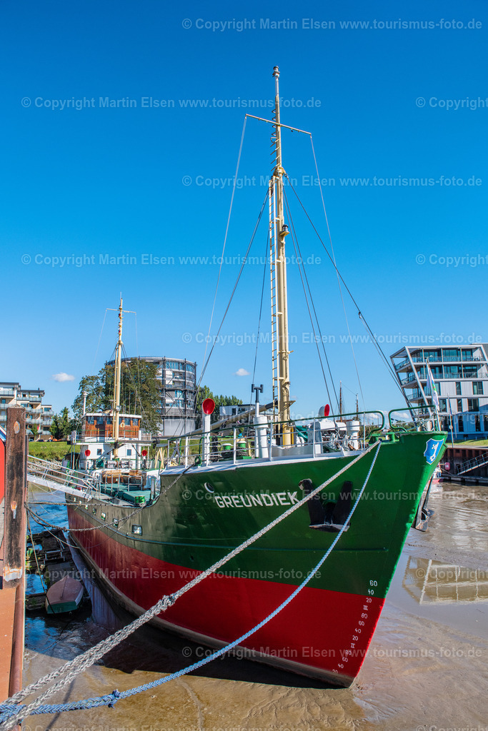 Stade Greundik_ELS_4166010920 | Fotos aus den Touristenorten aus Norddeutschland. - Realisiert mit Pictrs.com