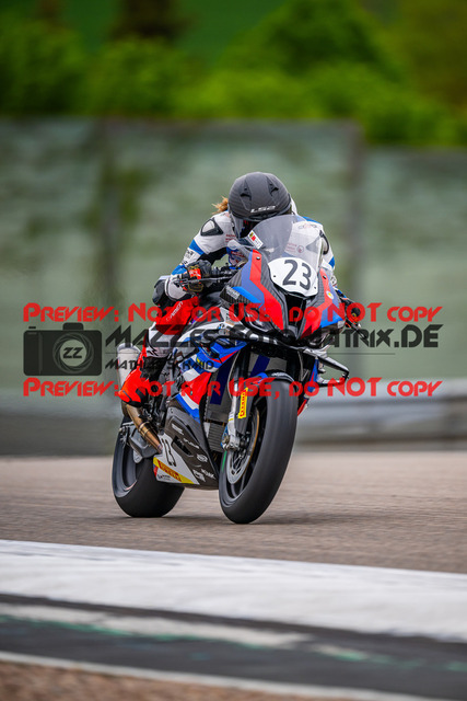 MaZZes_FotoMatrix_240503_6007705_3911 | STK1000