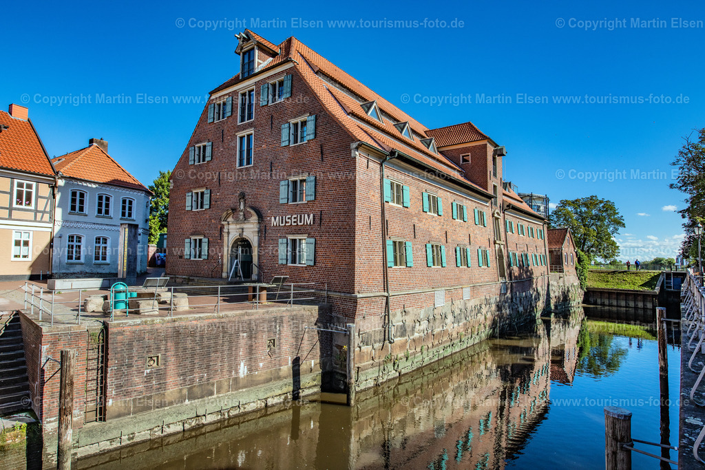 Stade Schwedenspeicher_ELS_0547010920 | Fotos aus den Touristenorten aus Norddeutschland. - Realisiert mit Pictrs.com