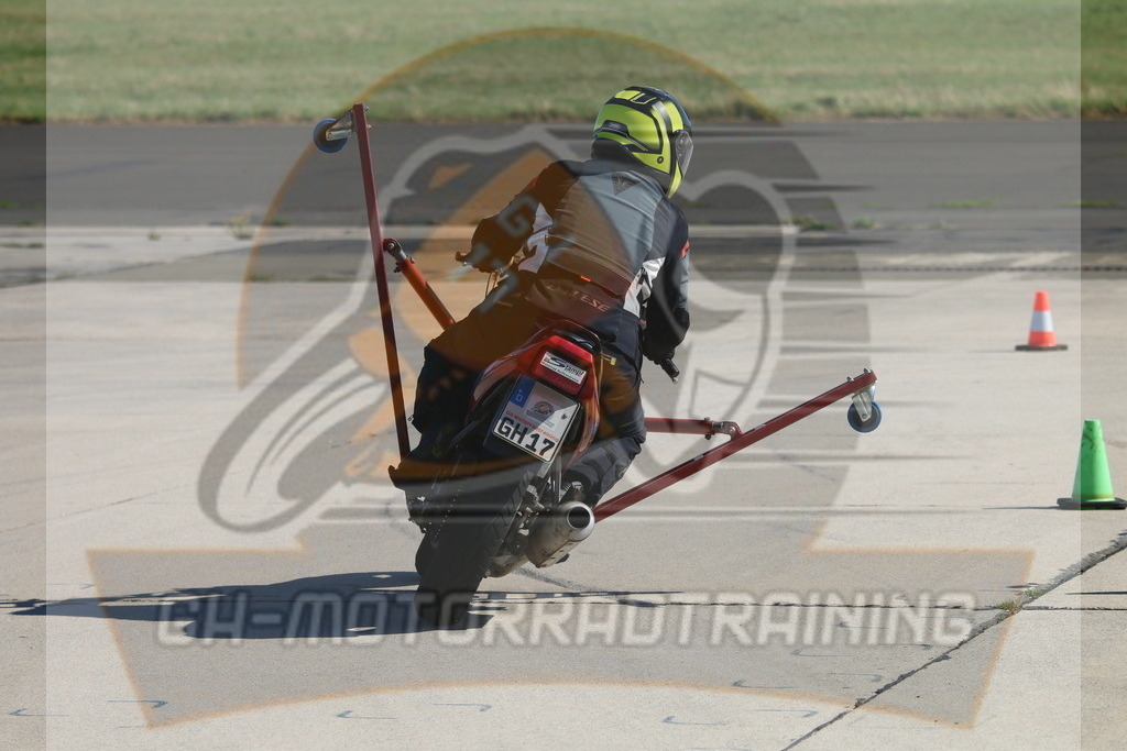 IMG_3754 | gh-motorradtraining-foto.de - Realisiert mit Pictrs.com