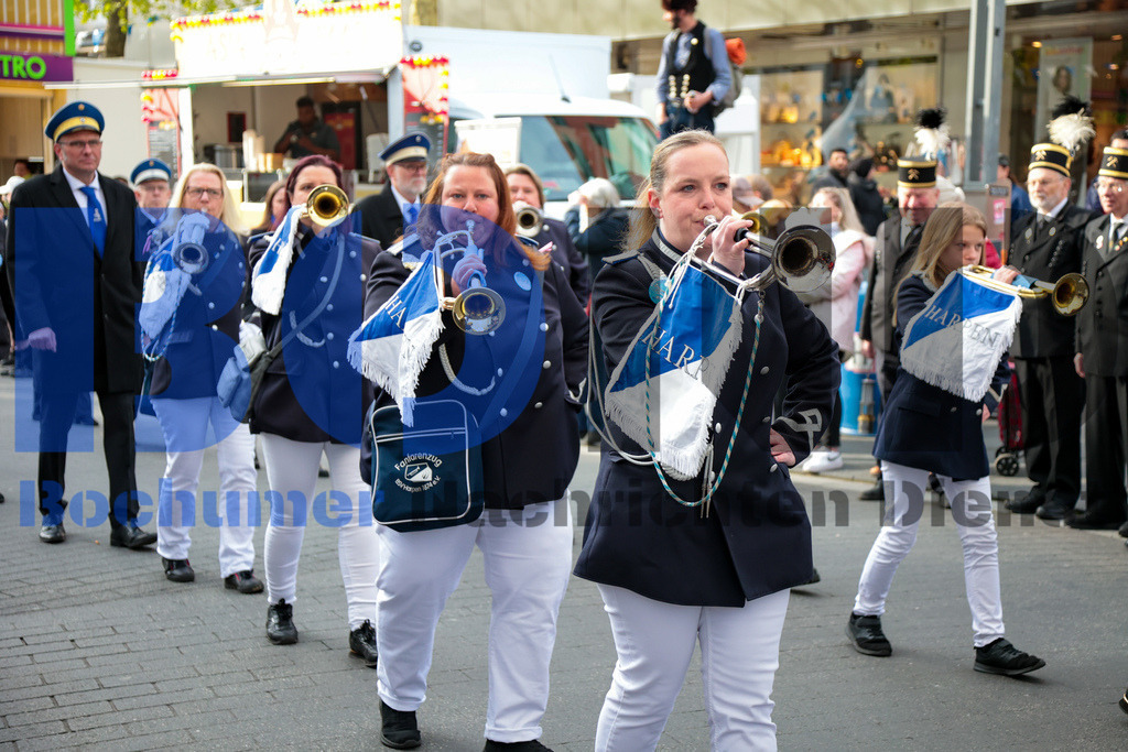 Maiabendfest 2024 {date} -  | {headline}



(Foto: Sebastian Sendlak / BOND)

 - Realisiert mit Pictrs.com