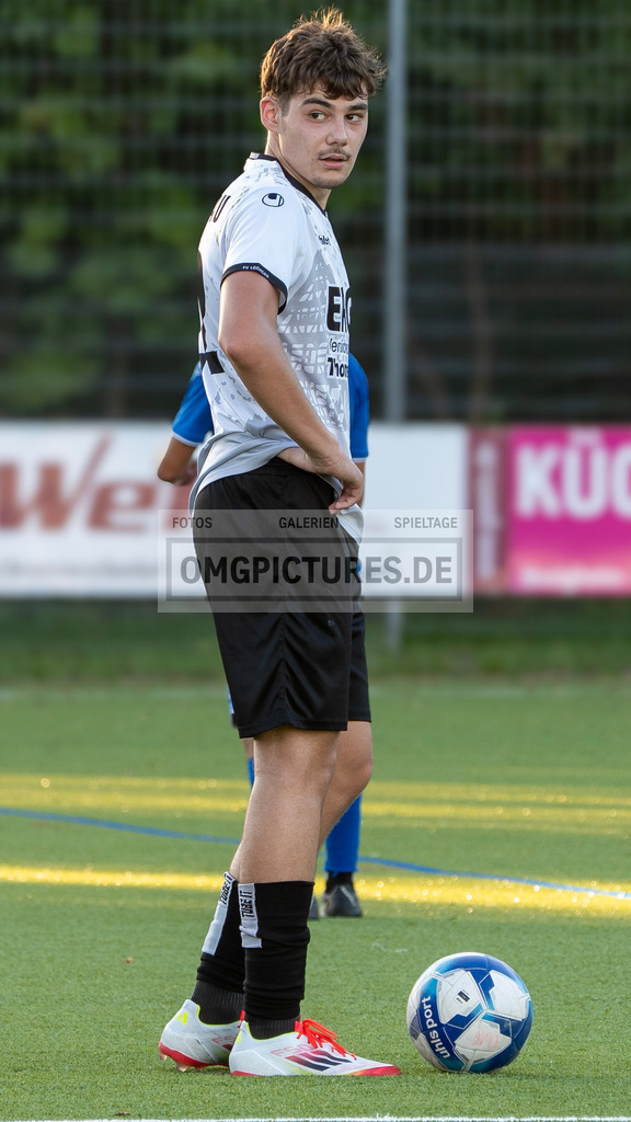 _OMG0261 | www.omgpictures.de, Sportfotograf, Verein, Fotograf, Baden Württemberg, Stuttgart, Heilbronn, omgpictures, Spieltag,  - Realisiert mit Pictrs.com