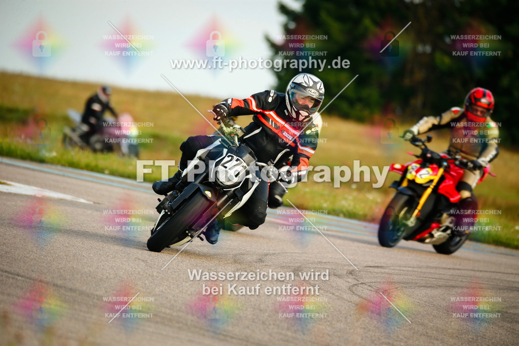 _MOT5238 | Hier findet Ihr Bilder von Touristenfahrten auf der Nürburgring Nordschleife oder von anderen Veranstaltungen die ich besucht habe. Viel Spass beim Durch Schauen 