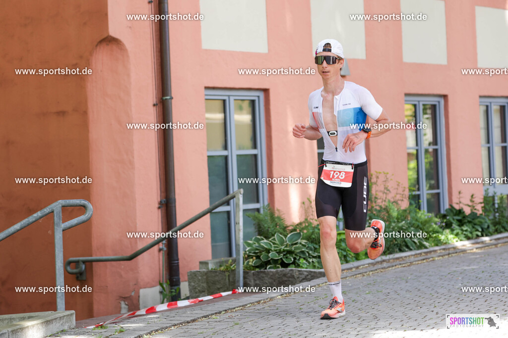 KSZ_7690 | Stadttriathlon Erding 2025. #yourpictrs #sportshot_your_pictrs @Sportshotphotography #stadttriathlonerding Copyright: www.sportshot.de