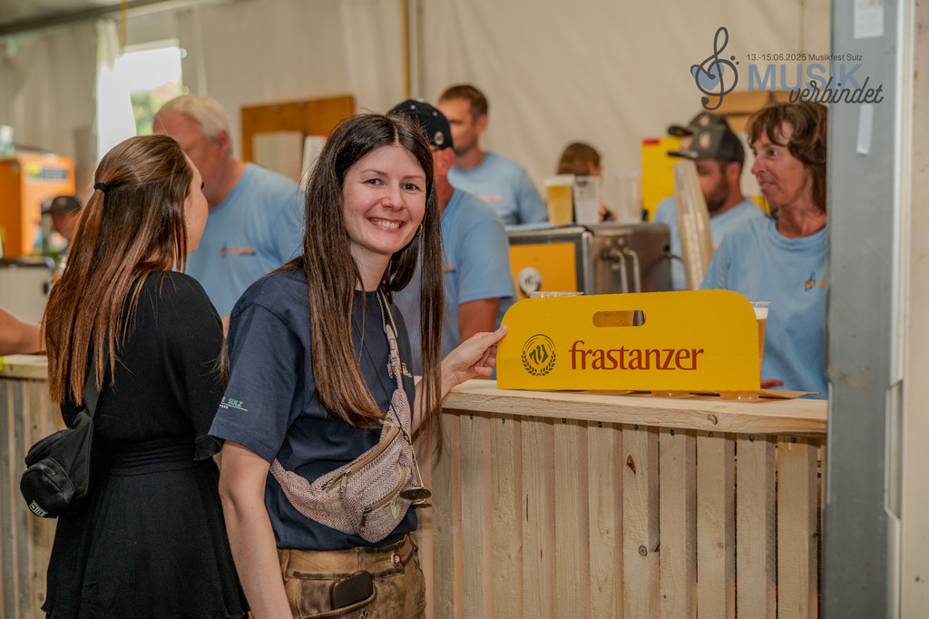 DSC_3093 | "Fussifoto.com – Ihr Ansprechpartner für hochwertige Fotografie! Entdecken Sie kreative Bilder und professionelle Dienstleistungen. Kontaktieren Sie uns für Ihre Projekte!"