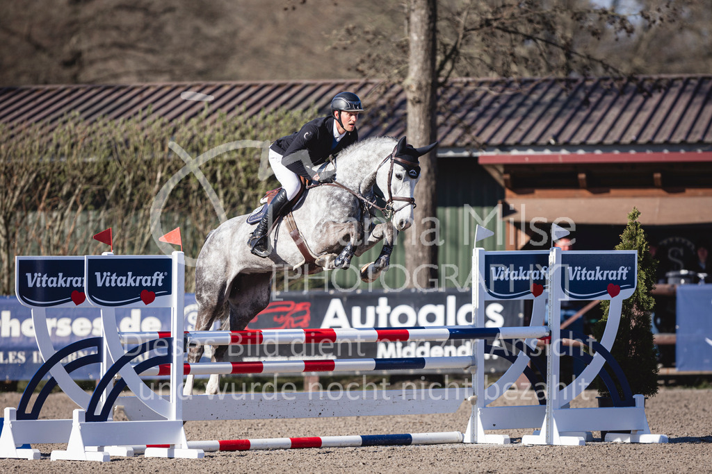 250408_Mühlen_SprPf-A2-224 | Deine schönsten Turniermomente als professionelle Fotos! Entdecke hochwertige Pferdesport-Fotografie im Online-Shop. Jetzt Fotos finden & bestellen!