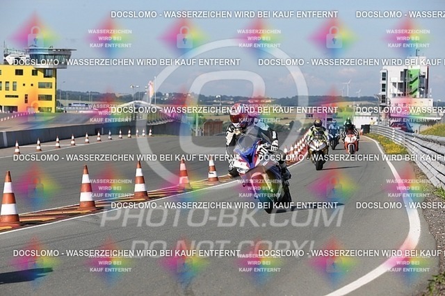 2016-07-01-PBK-1319 | Sportfotografie; SlowMotion; Video; Rennstrecke; Hafeneger; RSE; Speer; Trackday; Motorsportarena; Hockenheimring; Brno; Most; Barcelona; Valencia, Benny; Kaetzmer;